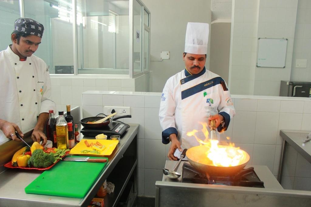 Hotel Vijay Elanza Κοϊμπατόρε Εξωτερικό φωτογραφία
