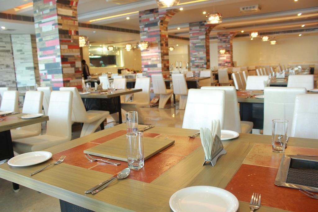 Hotel Vijay Elanza Κοϊμπατόρε Εξωτερικό φωτογραφία