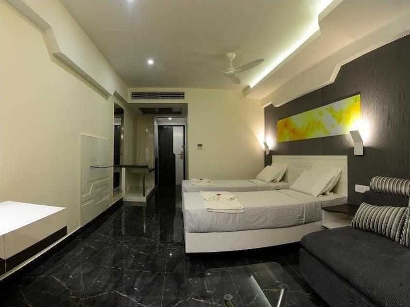Hotel Vijay Elanza Κοϊμπατόρε Εξωτερικό φωτογραφία